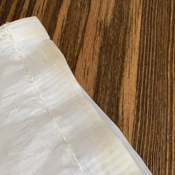 FINAL SALE PRICE 1 Sheer Rod Pocket Window Panel - Picture 5 of 5